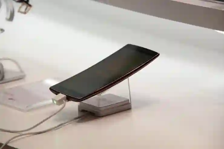 가성비 최고의 사무용 모니터, LG 24MS550의 매력 분석하기
