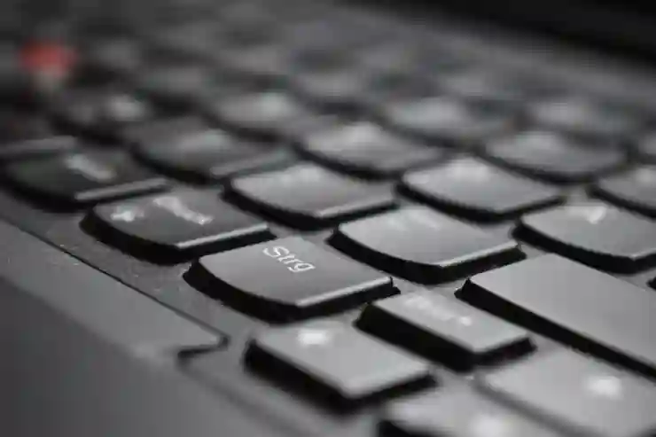 레노버 ThinkPad Z16 Gen 1으로 가성비 사무용 노트북의 진수를 경험해보세요