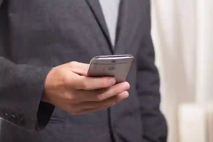차량용 핸드폰 거치대 스틸허그로 고속 무선 충전기의 신세계를 맛보다