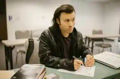 유튜브 오프라인 저장 위치와 확장자 알아보자